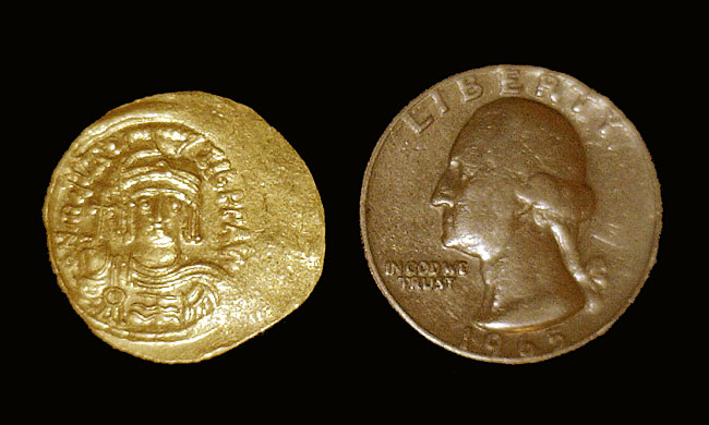 Byzantine Gold Coin - Solidus - Ruler: Maurice Tiberius