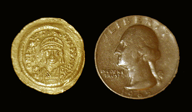 Gold Solidus - Justin II             c 565-578 AD