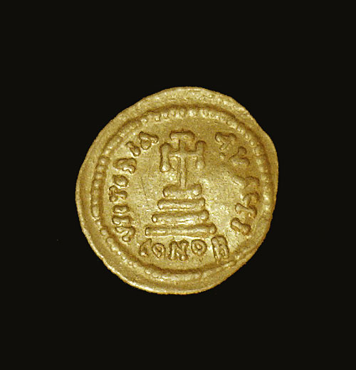 Gold Solidus, HERACLIUS               c 610-641 AD