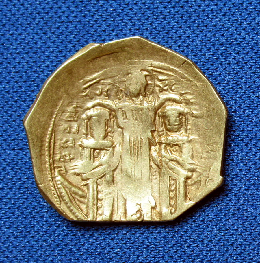 c. 1325-1334 AD  Gold Hyperpyron, Christ Crowning Emperors