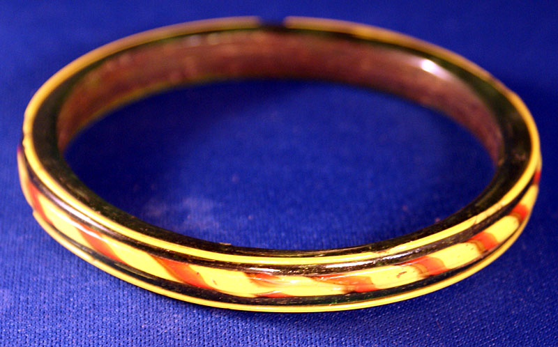 Glass Bracelet w mosaic inlay      c 1st - 3rd century AD