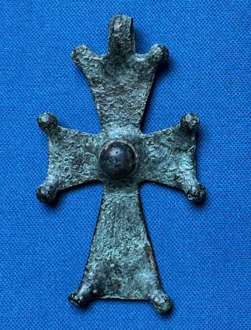 c 6th - 8th century AD Christian Bronze Cross